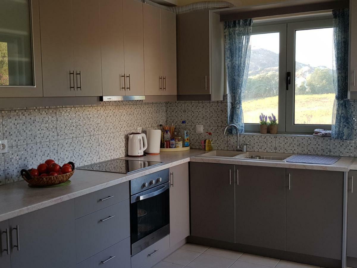 Вілла XI House Xi Beach Екстер'єр фото